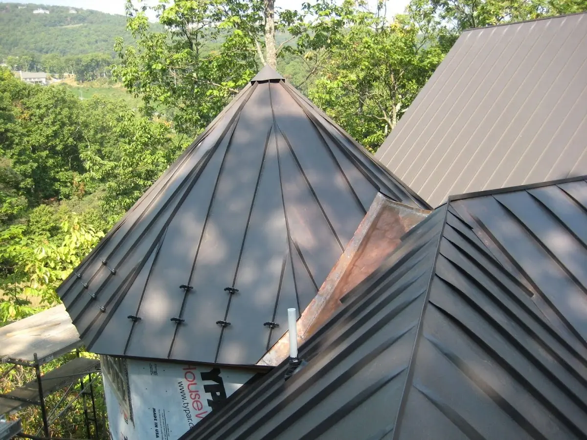 Professional Roof Tarp Installation by Craftsman Roofing in Metro East